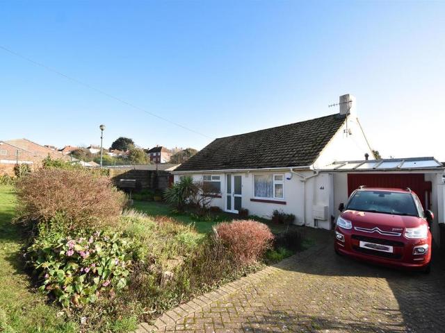 Bungalow for sale in West Marina, Guestling Green