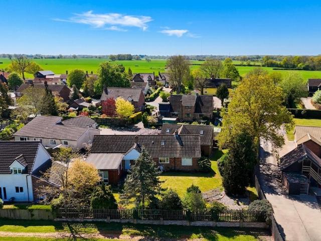Bungalow for sale in Bedingfield, Suffolk