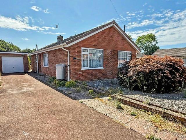 Bungalow for sale in Ashurst Bridge, Hampshire