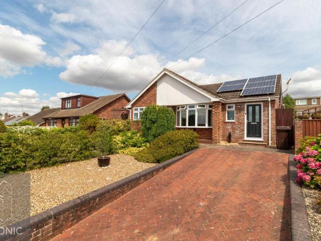 Bungalow for sale in Crostwick, Norfolk