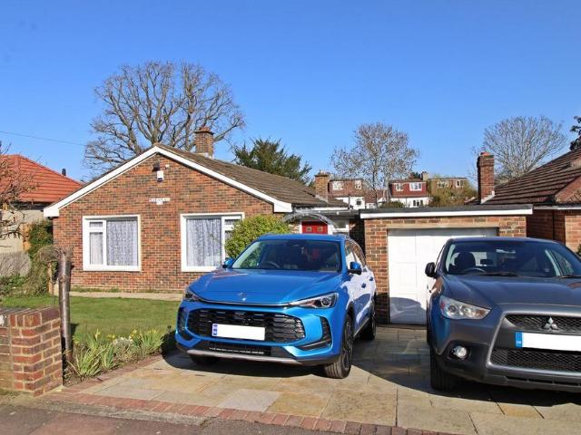 Bungalow for sale in West Wickham, Greater London