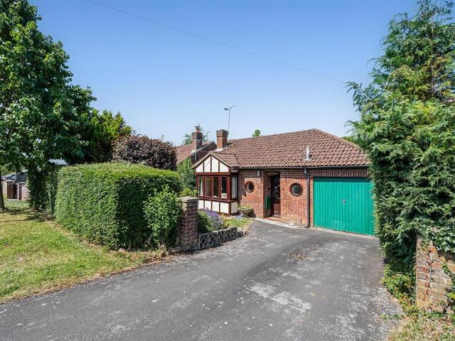 Bungalow for sale in Barton Stacey, Hampshire