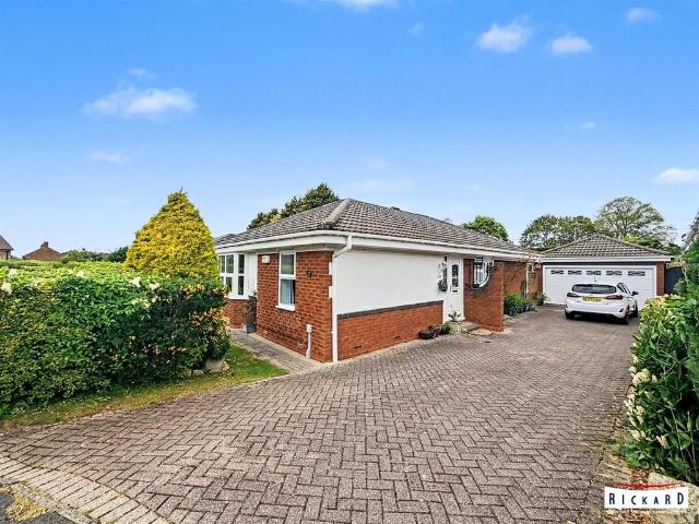 Bungalow for sale in Loansdean, Morpeth