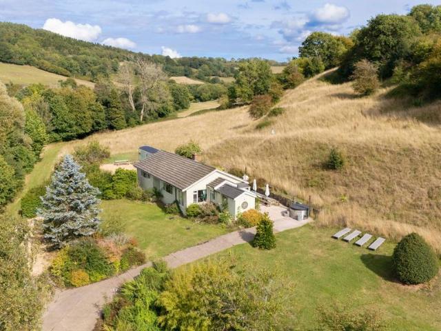 Bungalow for sale in Newland, Bromsberrow Heath