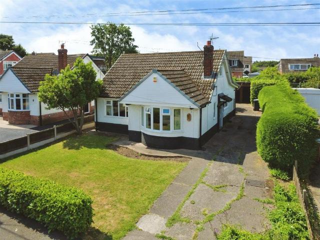 Bungalow for sale in Sandbach