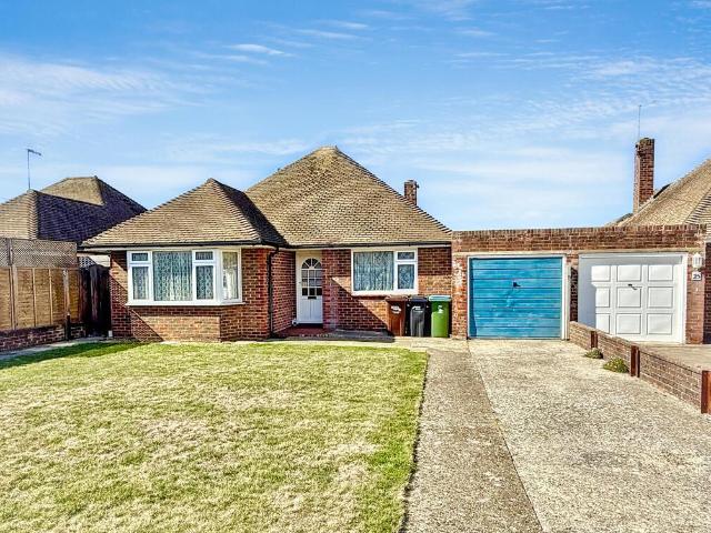 Bungalow for sale in Rustington, Arun
