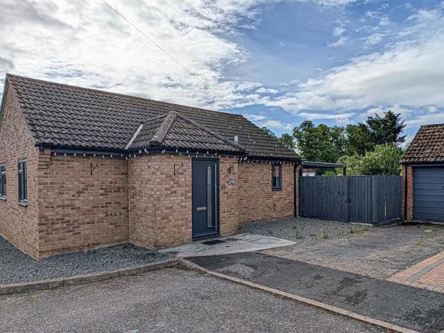 Bungalow for sale in Barway, Cambridgeshire