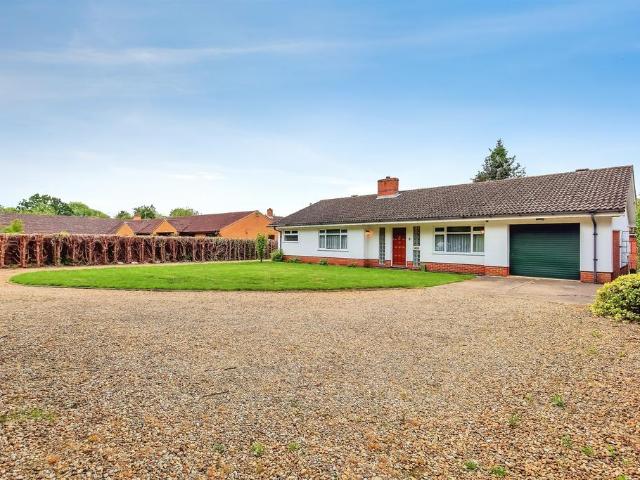 Bungalow for sale in New Werrington, Peterborough