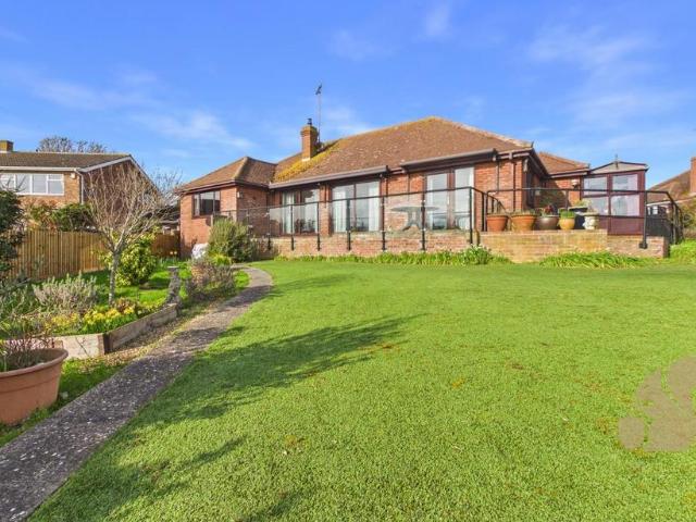 Bungalow for sale in Fordham Heath, Essex