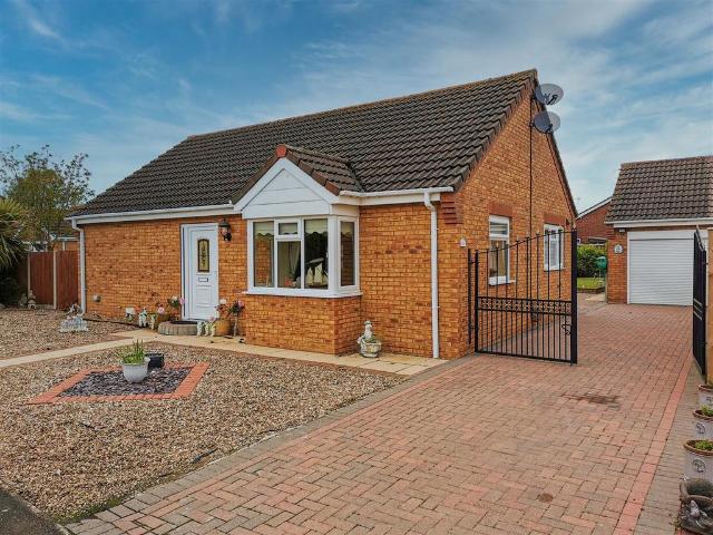 Bungalow for sale in Brand End, Boston