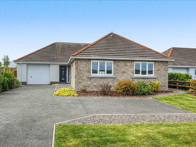 Bungalow for sale in Pembroke, Wales