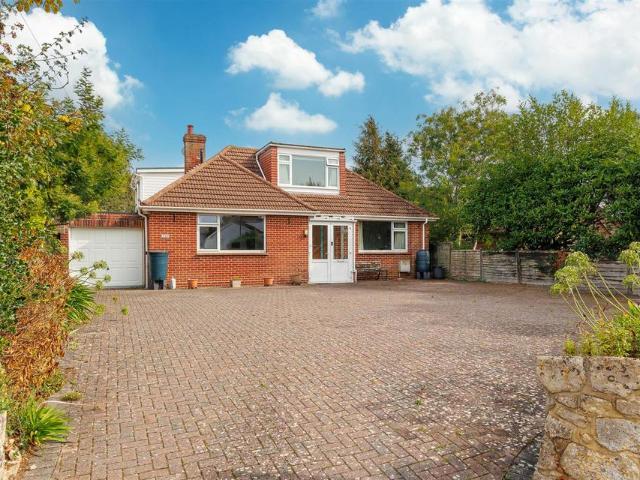 Bungalow for sale in Cowes, Isle of Wight