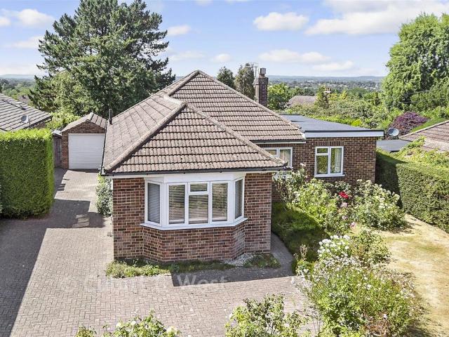 Bungalow for sale in Hillview, Surrey