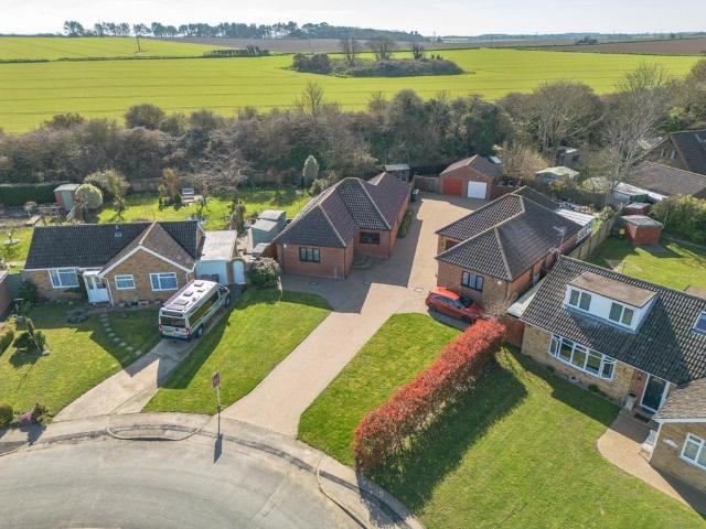 Bungalow for sale in Comers, Norfolk