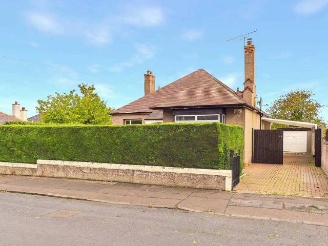 Bungalow for sale in Southhouse, City of Edinburgh