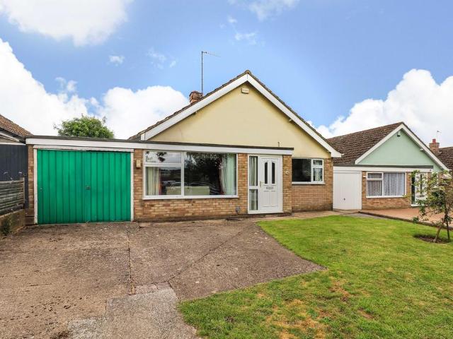 Bungalow for sale in Huntingdon, Cambridgeshire