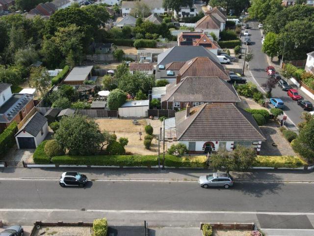 Bungalow for sale in Fairmile, Christchurch