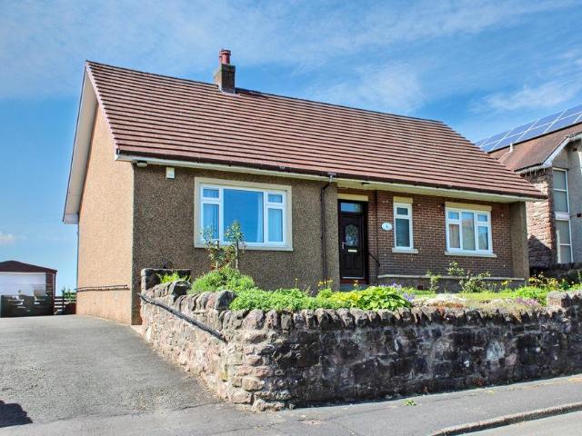 Bungalow for sale in Alloa, Scotland