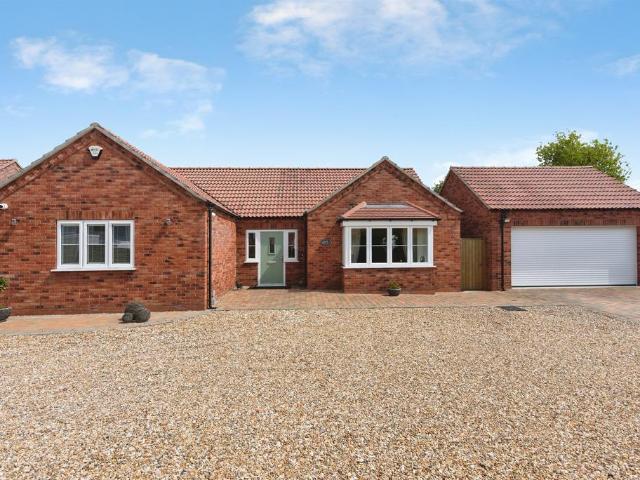 Bungalow for sale in Belleau, Lincolnshire