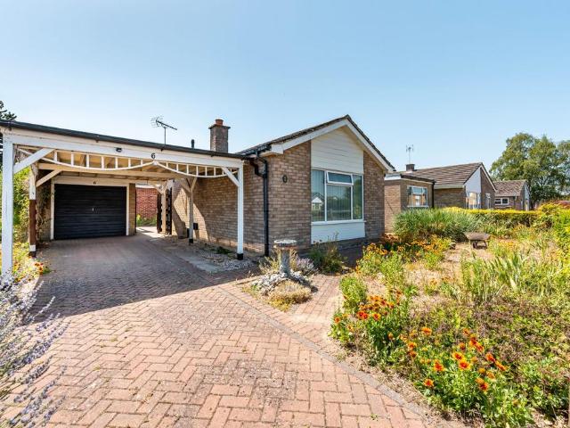 Bungalow for sale in Chedburgh, Suffolk