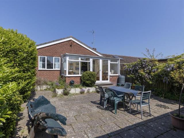 Bungalow for sale in Eastbridge, Suffolk