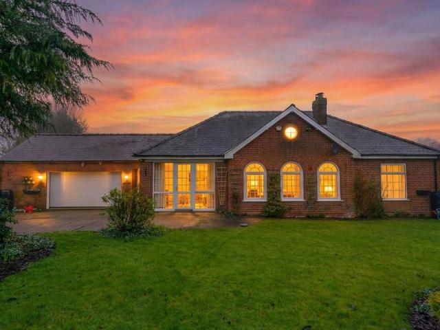 Bungalow for sale in Belleau, Lincolnshire
