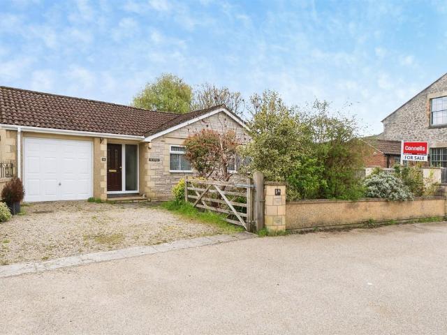 Bungalow for sale in Bitton, South Gloucestershire