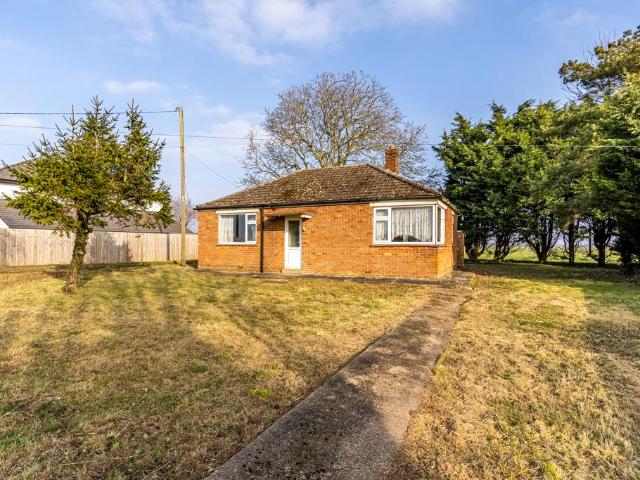 Bungalow for sale in Belleau, Lincolnshire