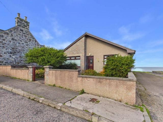 Bungalow for sale in Macduff, Scotland
