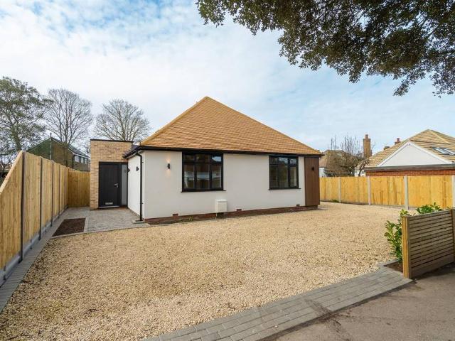 Bungalow for sale in Birchington, Acol