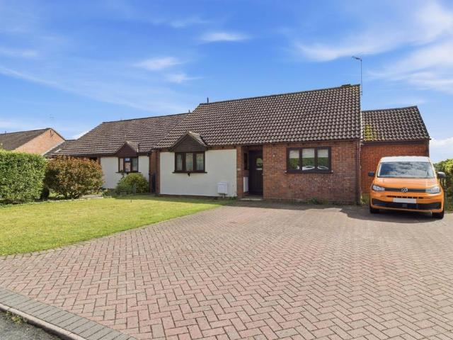 Bungalow for sale in Forthampton, Worcestershire