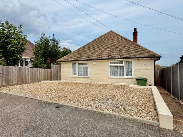 Bungalow for sale in Pebsham, Heathlands