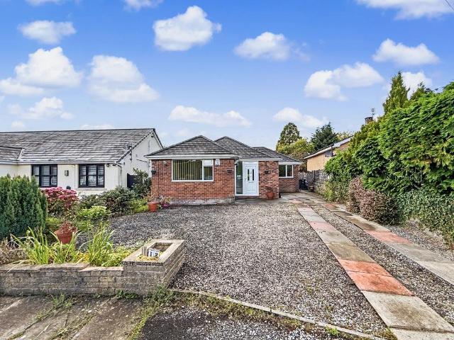 Bungalow for sale in Stand, Bury