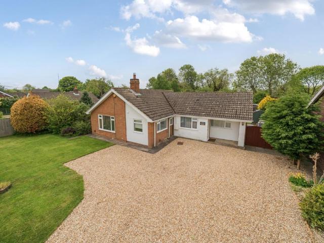 Bungalow for sale in Belleau, Lincolnshire