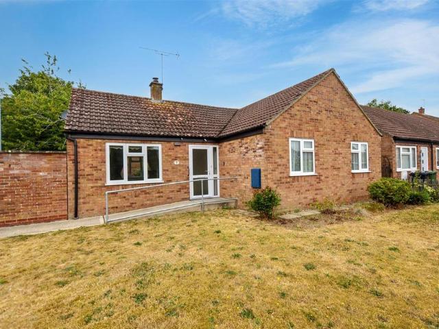 Bungalow for sale in Hempstead Road Industrial Estate, Comers