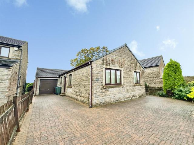 Bungalow for sale in Eldwick, Bradford