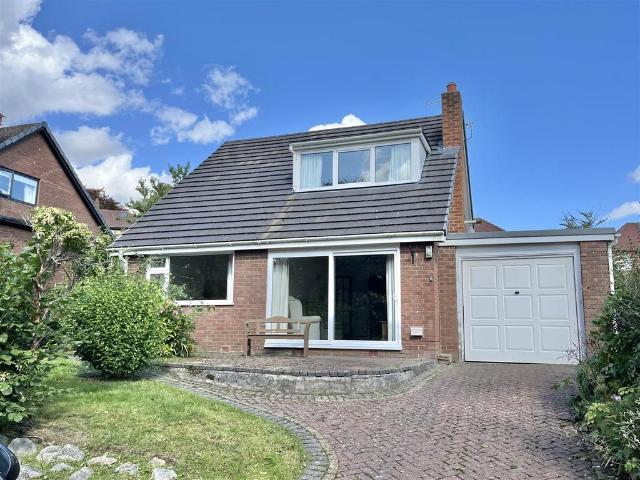 Bungalow for sale in Whitfield, Charlesworth