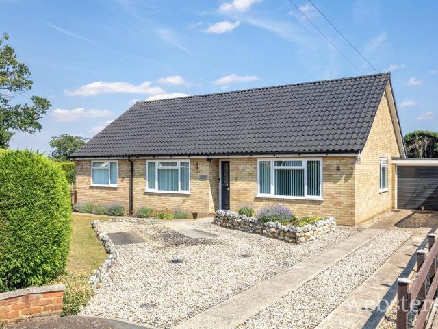 Bungalow for sale in Crostwick, Norfolk