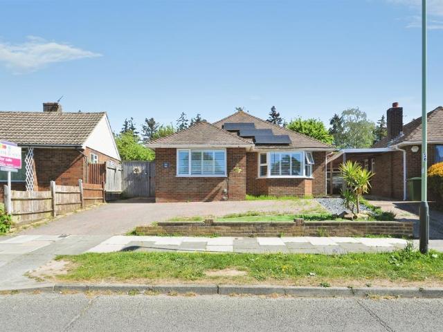 Bungalow for sale in St Leonards, Hastings