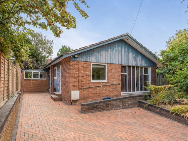 Bungalow for sale