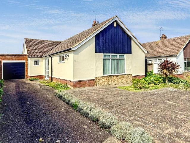 Bungalow for sale in Palm Bay, Acol