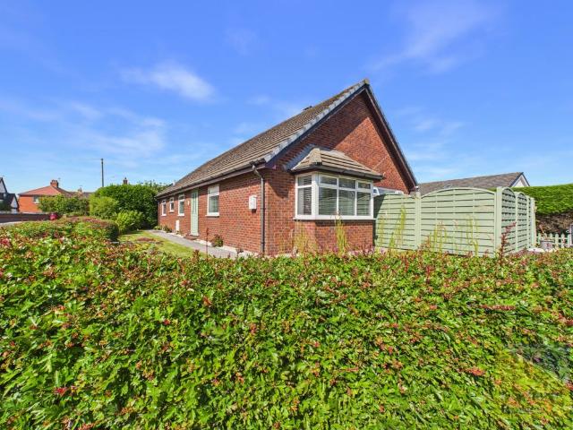 Bungalow for sale in Cabus, Lancashire