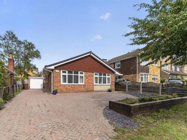 Bungalow for sale in Berry Hill, Potters Corner
