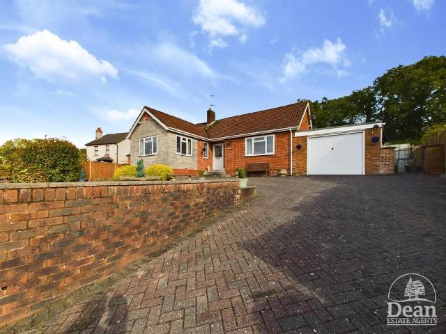 Bungalow for sale in Bromsberrow Heath, Gloucestershire