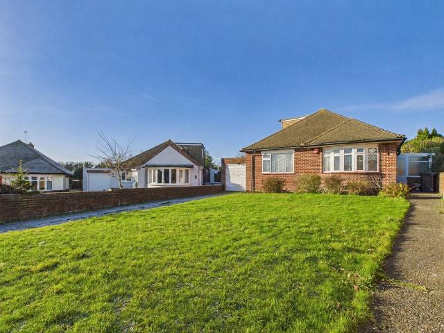 Bungalow for sale in Upton, Acol