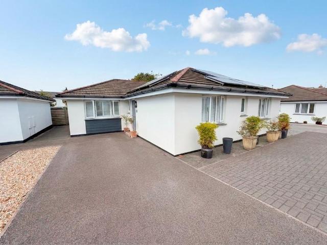Bungalow for sale in Roseworthy, Cornwall