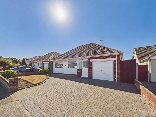 Bungalow for sale in Palm Bay, Acol