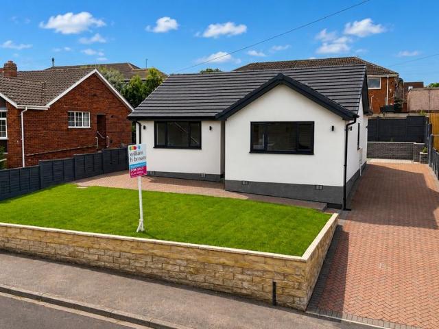 Bungalow for sale in West Yorkshire