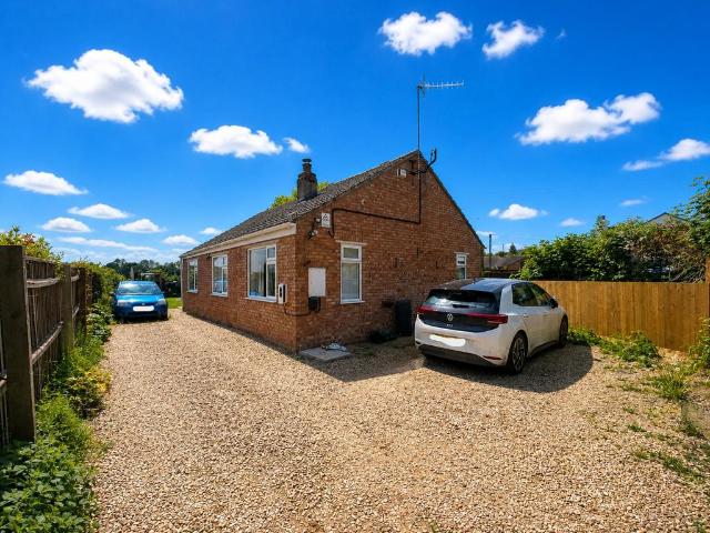 Bungalow for sale in Gosberton Clough, Lincolnshire