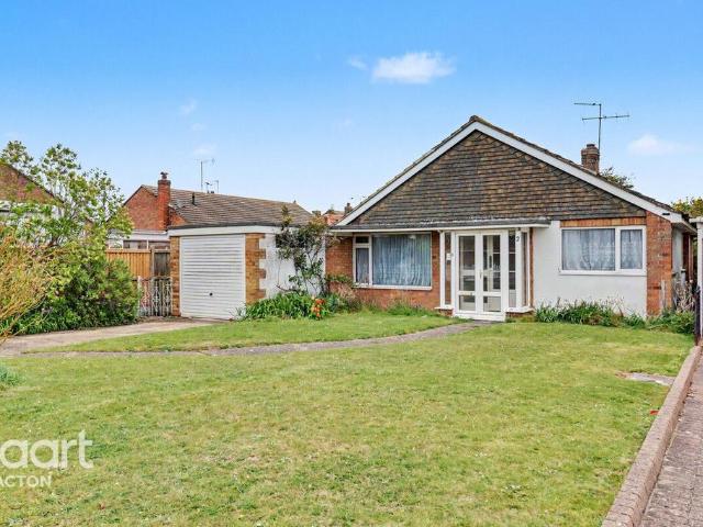 Bungalow for sale in Dale Hill, Essex
